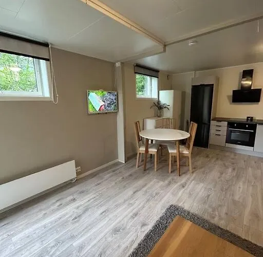 Moderne Studioleilighet Sor Tromsoya Apartamento